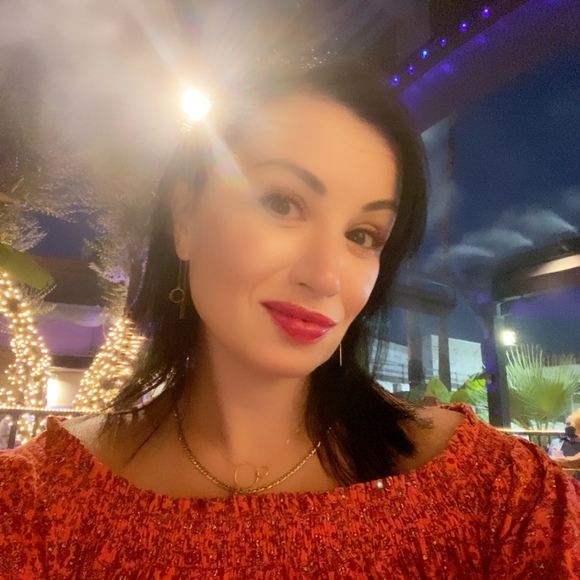 Meet your Posher, Margarita - Picture 1 of 1